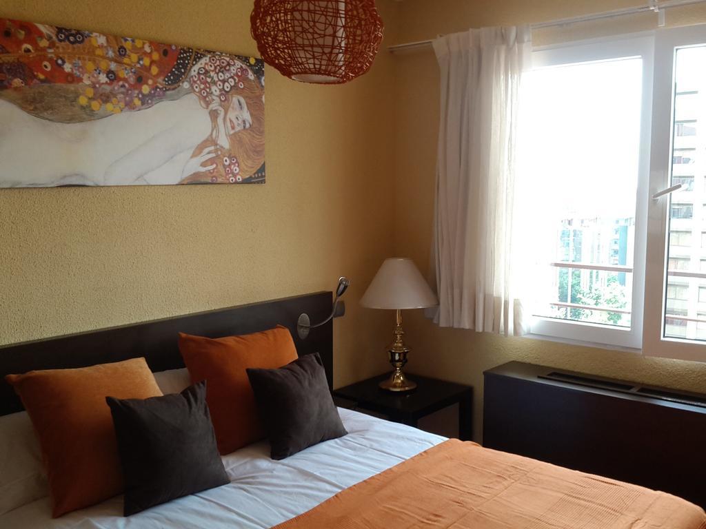 Apartamento Calle Mauricio Legendre Madrid Pokoj fotografie